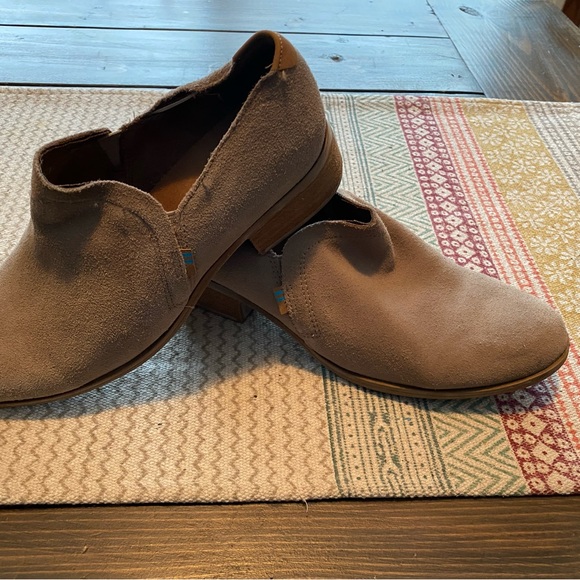 Toms size 8 women’s booties - Picture 4 of 6